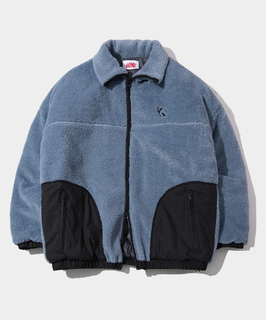 Some Place Half-Neck Logo Embroidered Contrast Soft Fleece Diamond Quilted Zip-Up [Black]