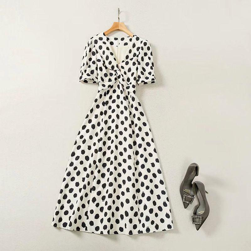 

Fashion Style Polka Dot Dress Star Same Style 24 Summer V Neck Puff Short Sleeve Fashion Pleated Cinched Mid-Length Dress Black and white polka dot M