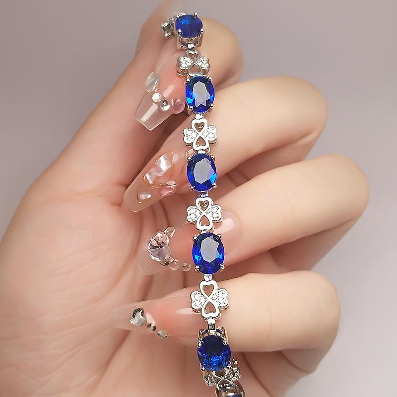 Imitation Amethyst Four-Leaf Clover Bracelet Women'S Platinum-Plated Tanzanite Blue Treasure Bracelet.