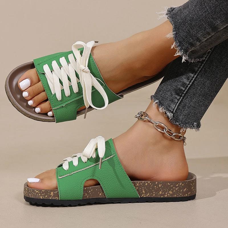 Modische Schnür-Plateauslipper für Damen Mode Lackleder Zehenfrei Sandale Damen Neu Übergröße Dicke Sohle Pantoletten Mujer