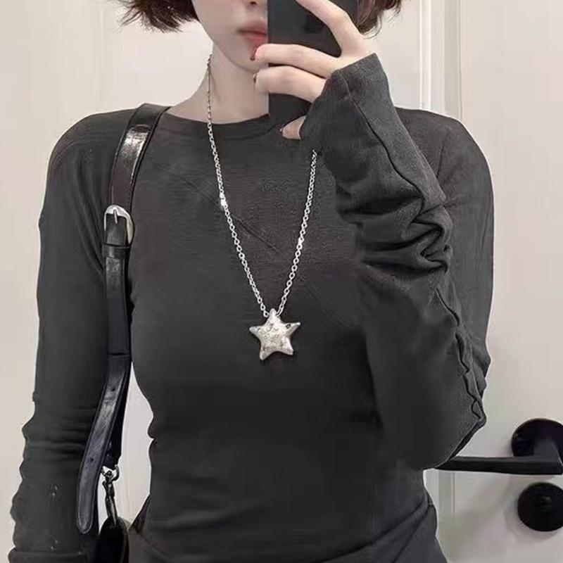 Colar Versátil para Camadas Corrente de Pescoço com Pingente de Estrela Geométrica e Detalhe de Zircônia Brilhante para Uso Diário