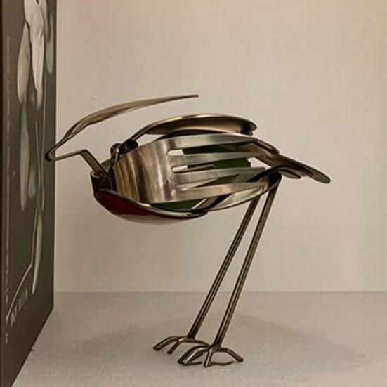 Handgefertigte Metallvogel-Skulptur, Statue aus recyceltem Besteck, Rustikalisches Gabel-Löffel-Vogel-Figürchen für Garten, Terrasse, Bürotisch
