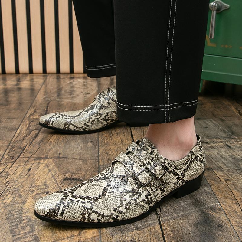Men Snake Print Chelsea Shoes Double Buckle Pointed Toe Stylish Casual Dress Shoes Luxury Leather Shoes for Men Footwear