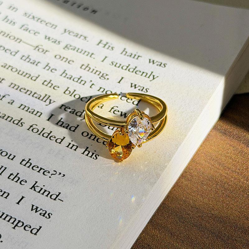 Light Luxury Yellow Colored Treasure Zir*****Pen Ring Elegant Exquisite Bow Crown Stacked Ring