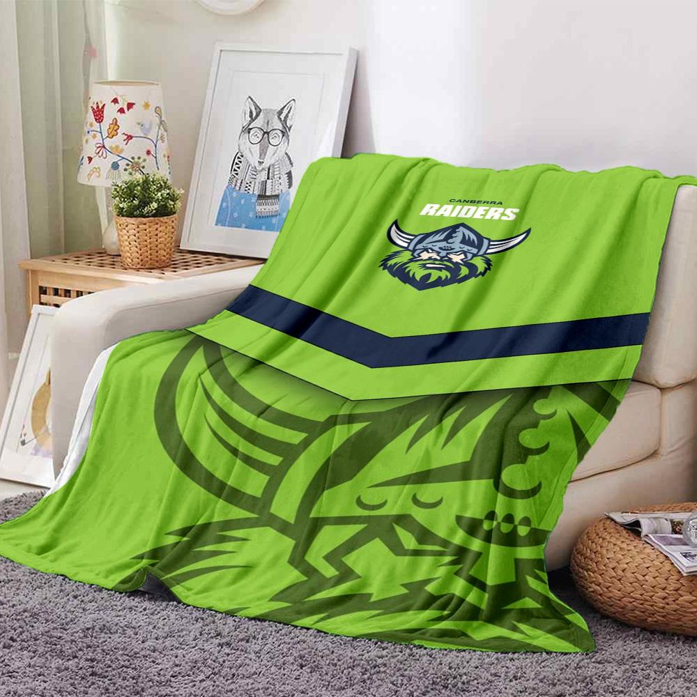 Canberra Raiders Logo Print Flannel Blanket High Quality Warm Comfortable Cover for All Seasons Perfect for Gifts Home Decor