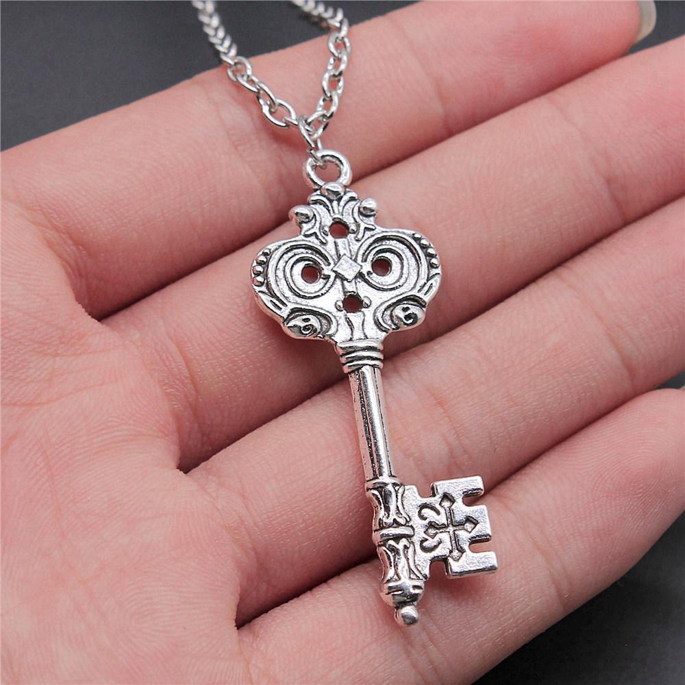 Openwork Resin Photo Frame Geometric Keys Pendant Antique Bronze Silver Metal Friend Collar Necklace
