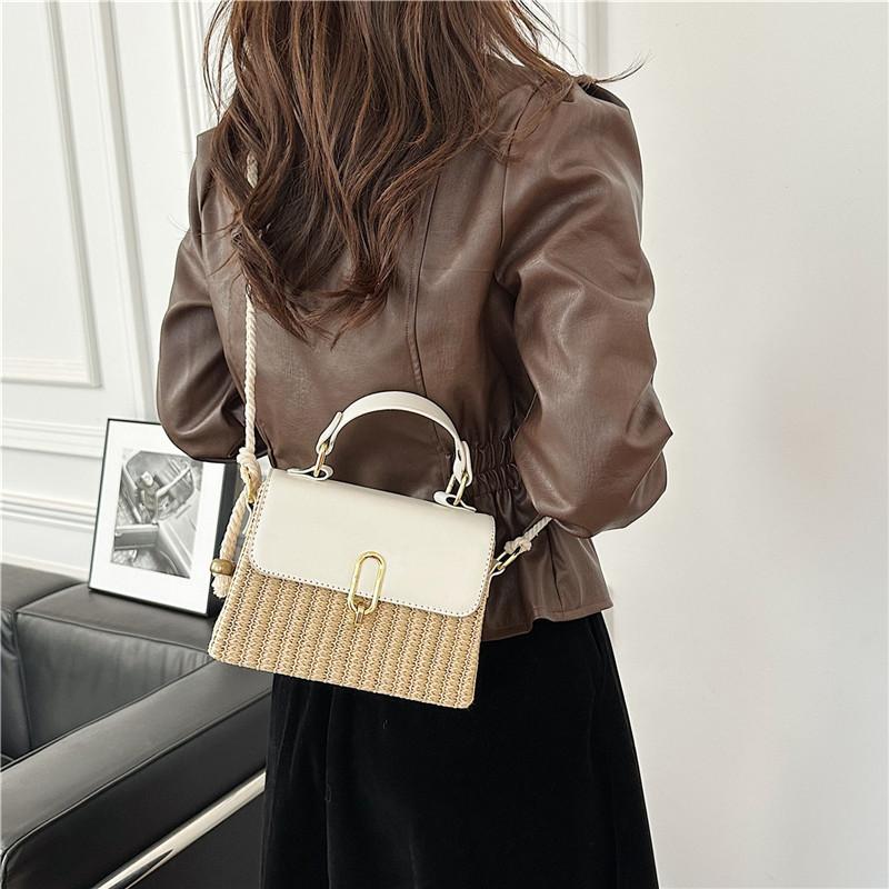 Fashion retro handbag, fashion bag, women's new straw messenger bag, shoulder bag, small square bag.