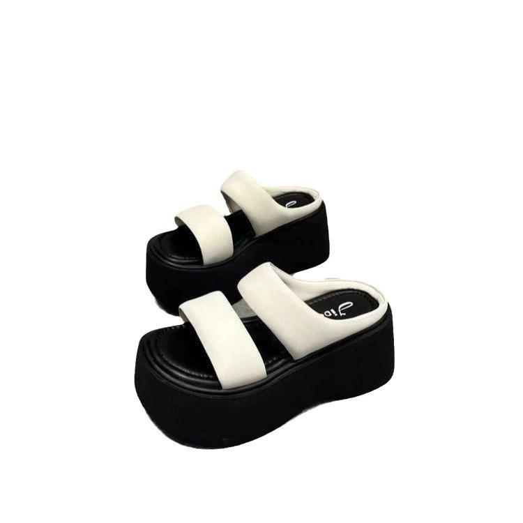 Platform Slippers Women Summer Wear Fashion 2026 New Style Increase Sandals Casual Everything Muffin Flip-flops Beach Shoes