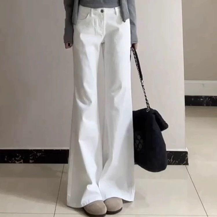 

White High Waist Wide Leg Flared Jeans with Velvet Lining for Women - Slimming & Loose Fit for Autumn/Winter XS