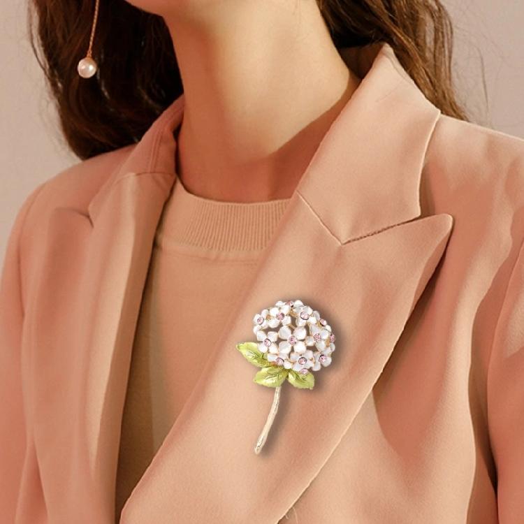 Robuste Qualität Hortensien-Brosche Hochzeitsoutfit-Accessoire Modische Reversnadel für anspruchsvolle Anlässe