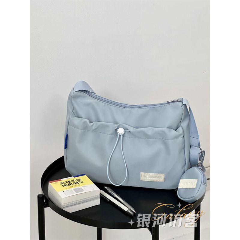 

Niche Style Girl One-Shoulder Pure Color Athleisure Crossbody Bag Haze Blue
