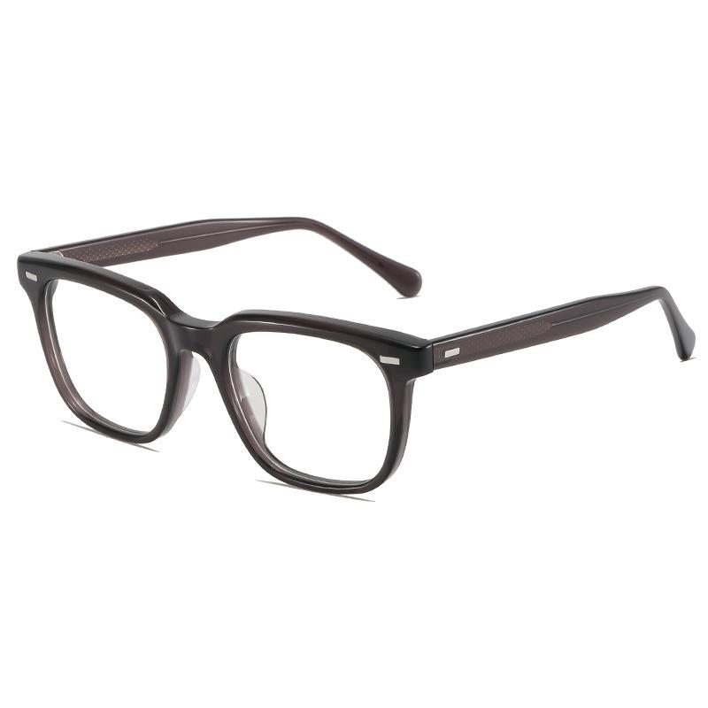 Retro-style anti-blue light glasses, a trendy and versatile option for both men and women, with a flat lens design that makes the face appear