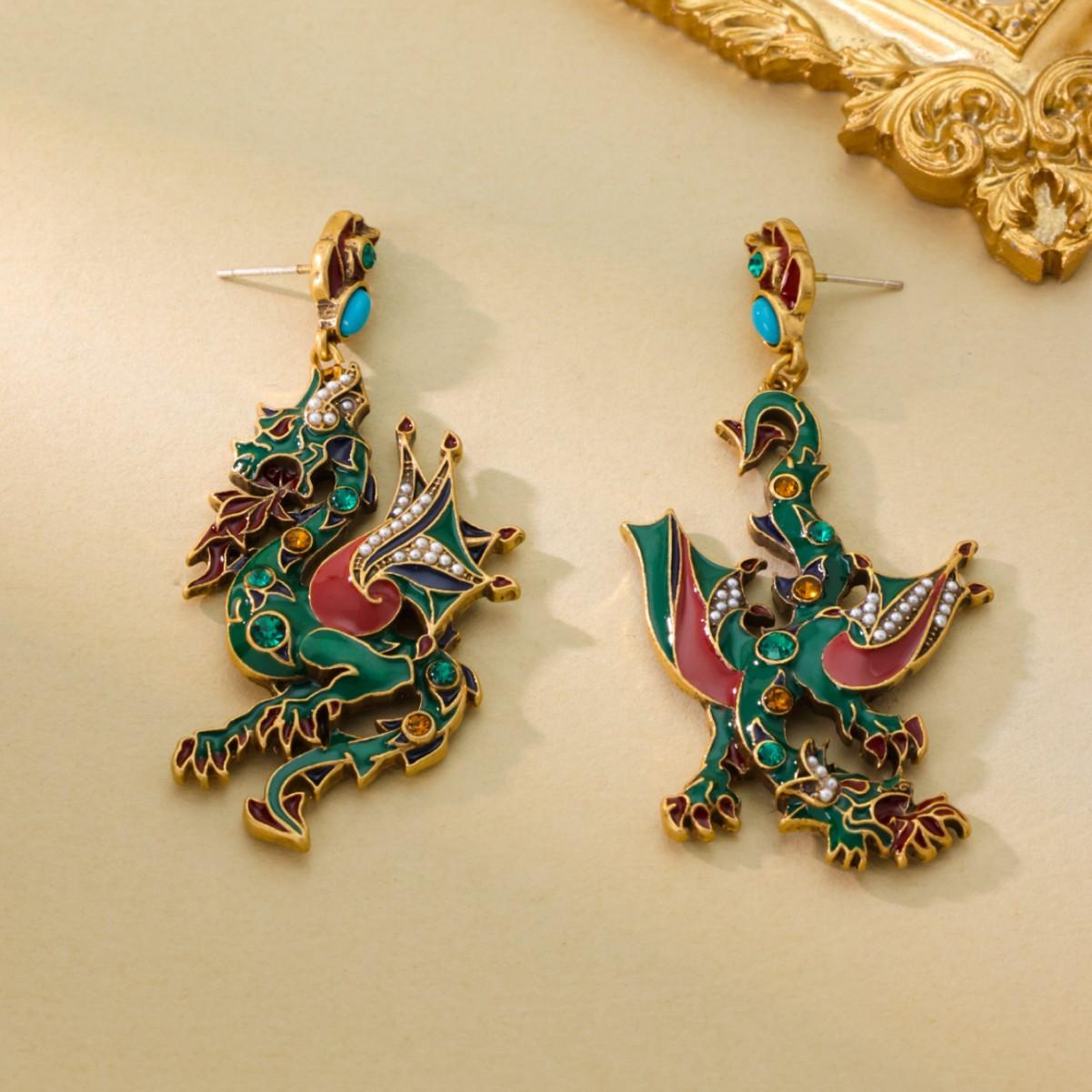 

Средневековые Винтажные Украшения Новые Китайские China-Chic Цветные Серьги в Форме Дракона Женские Антикварный Дворцовый Дизайн