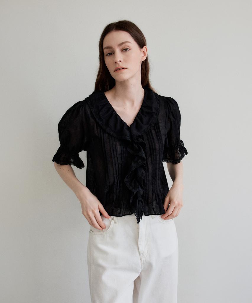 THEELO Lovely Lace Pintuck Blouse (Black)