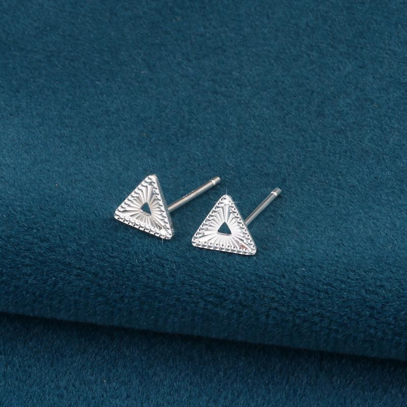 Elegant S925 Sterling Silver Crushed Ice Triangle Stud Earrings for Women, Minimalist Ins Style, Comfortable for Sleeping.