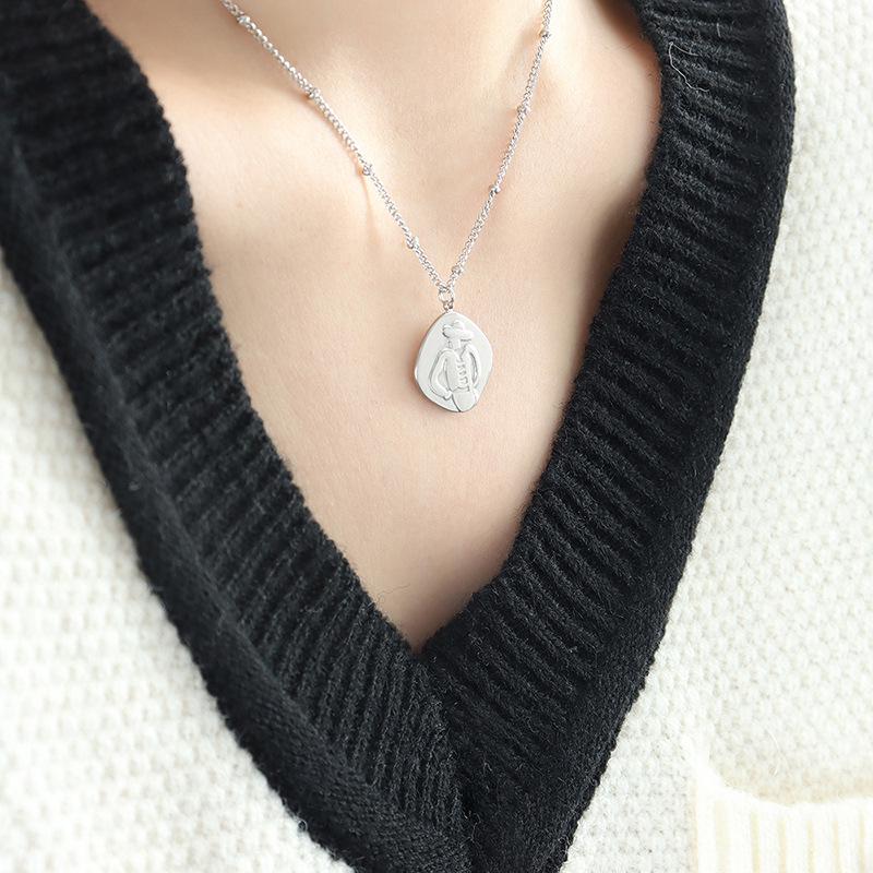 French Fashion 18k Gold Plated Titanium Steel Cross Necklace