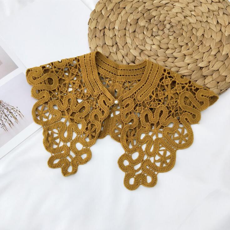 Vintage Shawl O-Neck Doll Fake Collar Shirt Women Hollow Crochet Lace False Collar Detachable Woman Half Shirt Faux  Col