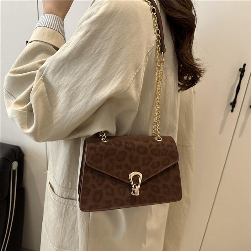Sac décontracté simple pour femme, chaîne, petit sac carré, automne et hiver, nouvelle tendance, mode, niche, sac bandoulière