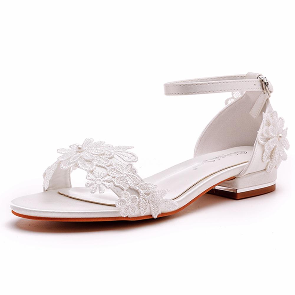 2 Cm Square Heel Shallow Mouth Strap Sandals Ivory White Silk Satin Bride White Lace Flower Sandals