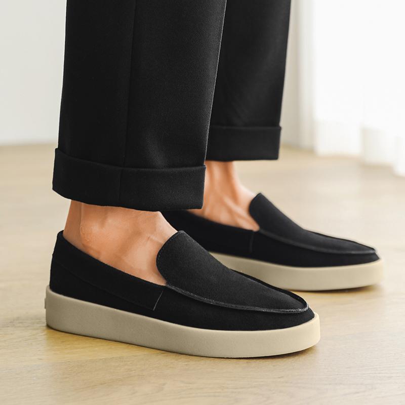 Fashion Comfortable Boat Shoe Moccasins New Loafers Men Casual Shoes Suede Lazy Shoes Male Breathable Slip-on Mens Driving Flat Shoes