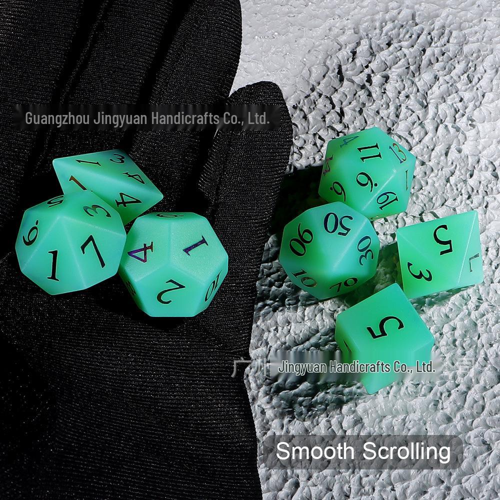 Conjunto de Dados Poliedros de Cristal Proteico Verde de 7 Peças Dungeons & Dragons