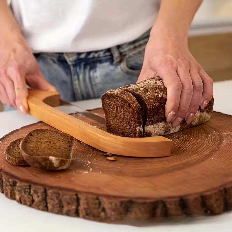 Wooden Bread Knife Non-dropping Baking Baguette Cake Knife Serrated Toast Knife Wooden Bread Cutting Saw