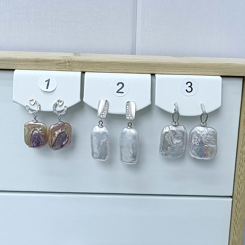 

Французские романтические серьги с инопланетным пресноводным жемчугом