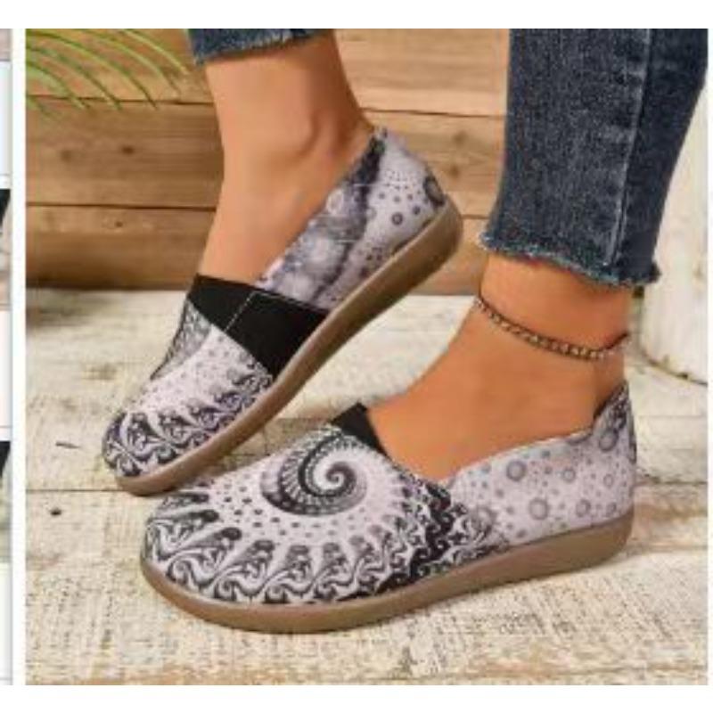 Plus Size Women's Flats Colorful Round-Toe Ethnic-Style Low-Cut Shoes Graffiti-Print Casual Versatile Shoes