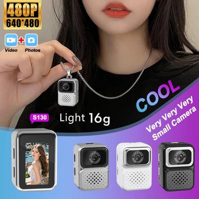 Mini Thumb Keychain Camera with 0.96inch Mini Action Camera Retro Support Memory Card 480P Very Small Camcorder Video Recorder