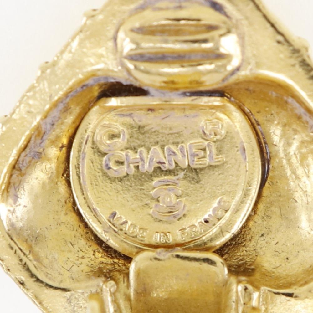CHANEL quilting Earring gold Plated Gold Square 43.9g Women Used