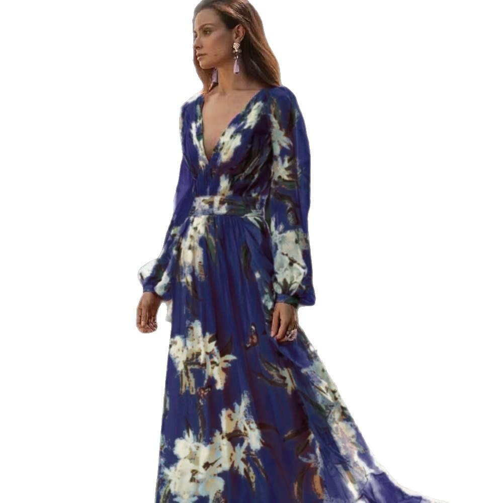 In the winter of 2008, the new European and American women's clothing V-neck long-sleeved four-sided elastic-printed big pendulum dress