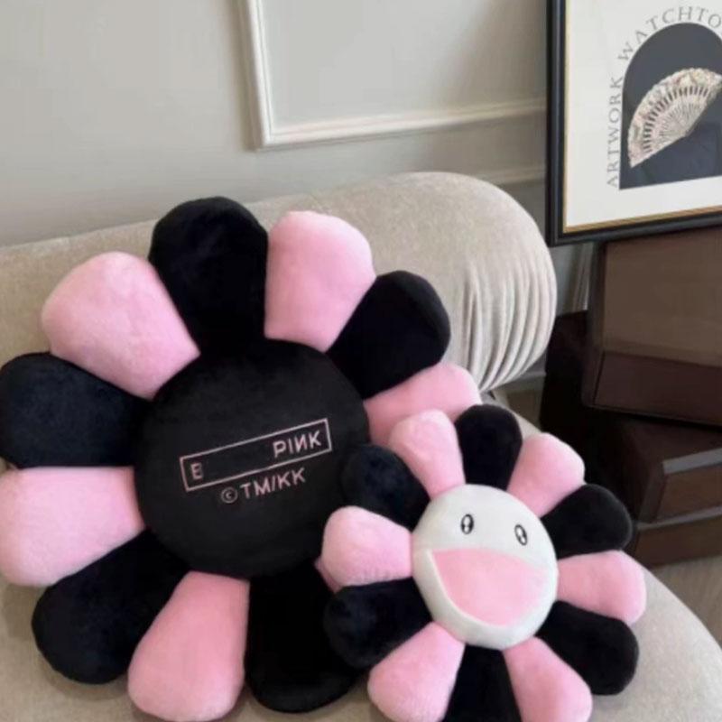Rainbow Daisy Plush Pillow Sunflower Shaped Floor Game Mat Seat Cushion For Sofa Car Soft And Comfortable