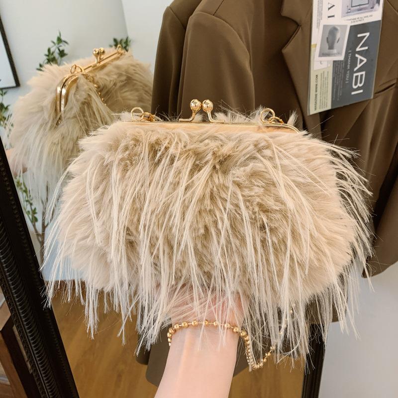 Women's Bag New Autumn and Winter Fashion Casual Wool Bag Messenger Bag Women's Plush Bag Handbag