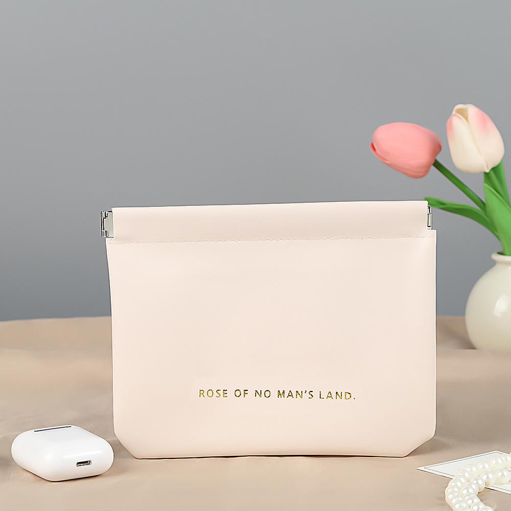 Spring Clip Red Envelope Multifunction Organizer: Portable Data Cable & Jewelry Holder with Auto Closure Coin Pouch