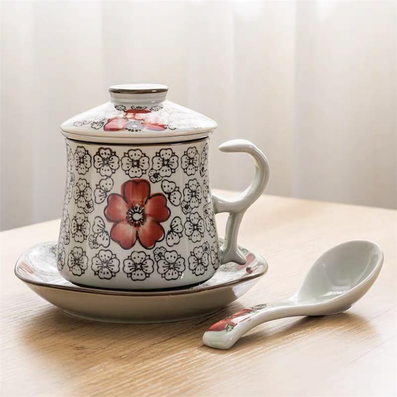 Modrobílý porcelánový šálek na čaj Keramický ručně malovaný Retro hrnek s oddělovačem na vodu a víčkem s filtrem Kancelářské šálky na čaj Nápojové nádobí