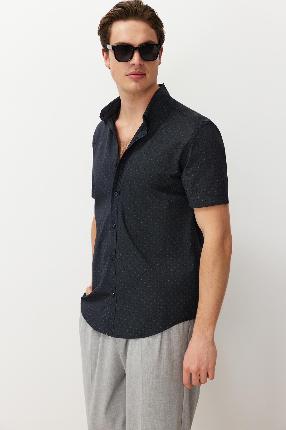 

Мужская модная новая рубашка с черным узором и коротким рукавом, тонкая рубашка