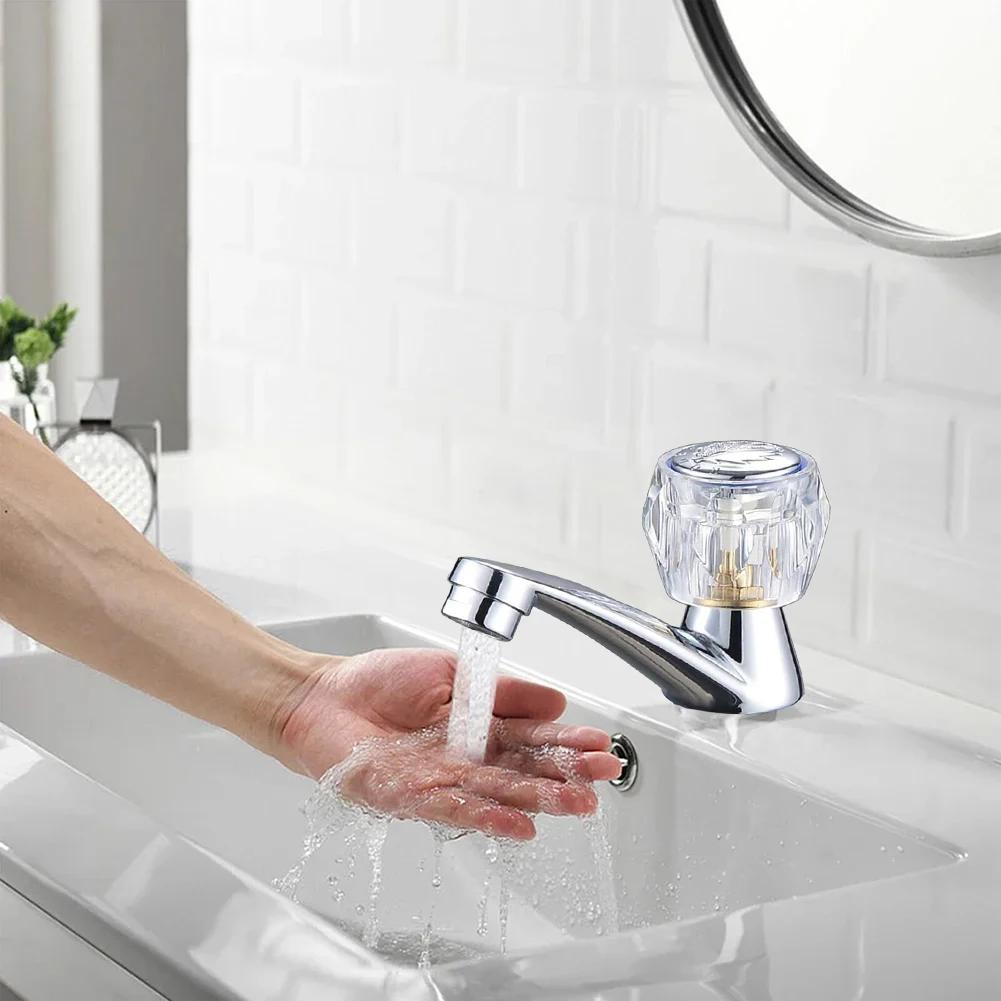 1pc Basin Faucet Zinc Alloy Bathroom Wash Basin Faucet Deck Mount Single Hole Cold Tap Balcony Home Hotel Toilet Faucet