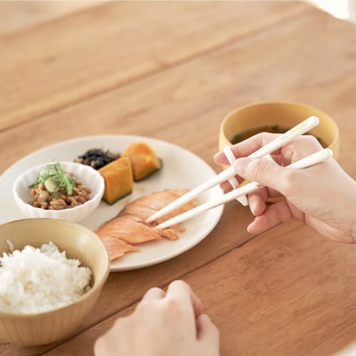 EDISONmama Edison Chopsticks II, Right-Handed, White, for Children from School Age to Adults with Small Hands, 18.5cm, Suitable for Nursing and Feedin