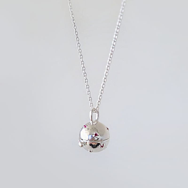 BSWAN Memory Ornament Silver_necklace