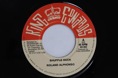 7-Zoll-Schallplatte ROLAND ALPHONSO / HIGGS & WILSON - Shuffle Duck / Love Not For Me KE004 KING EDWARDS UK Reggae, Ska & Dub Gebraucht