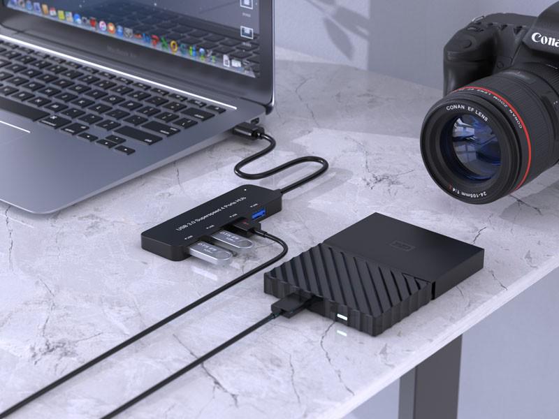4-Port USB 3.0 Hub & Docking Station: Fast Data Reading & High-Speed Download