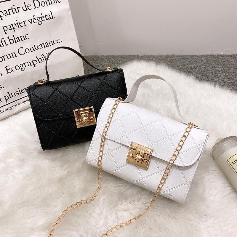Ladies' 2022 Fashionable Chain Crossbody Handbag - Small Square Design
