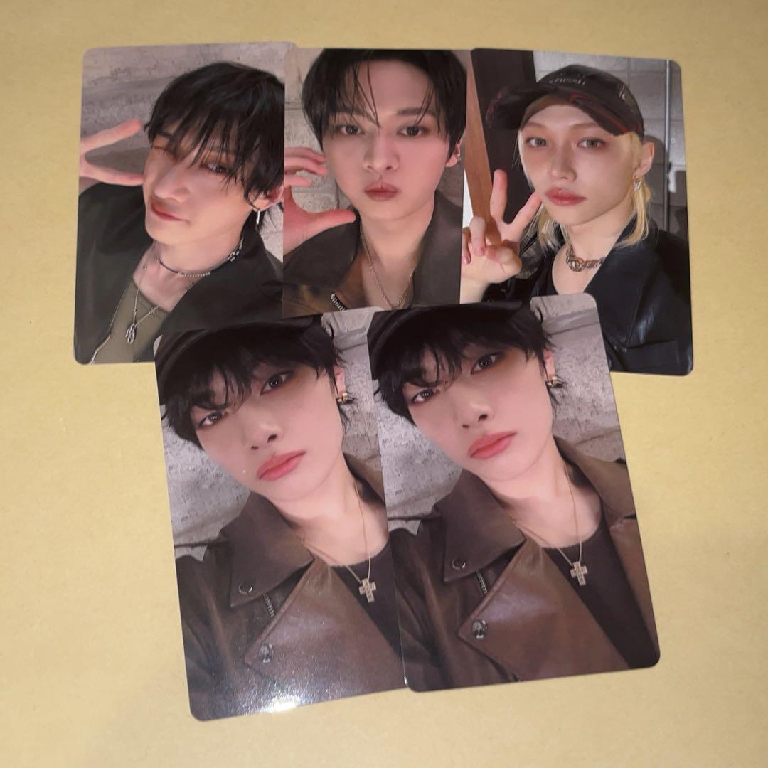 

[USED] straykids hollow Tower Records HMV Rakidro 5 discs