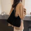 High Quality Solid Colors Faux Suede Retro Zipper Women's Shoulder Bag Fashion Large Capacity Sweet Commute Versatile Tote Bag