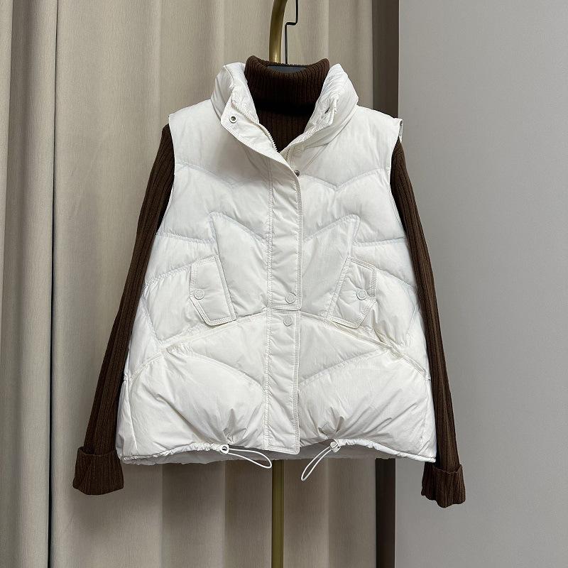 Fashion white duck down down vest women's stand-up collar 2024 winter new fashion stand-up collar loose outer wear foreign style vest