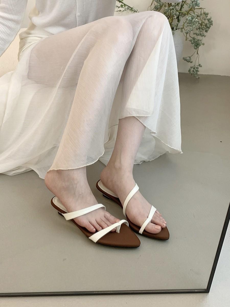 

Wedge heel silver thin strap sandals fairy shoes outer wear 2025 summer evening with skirt temperament French sandals 39 белый