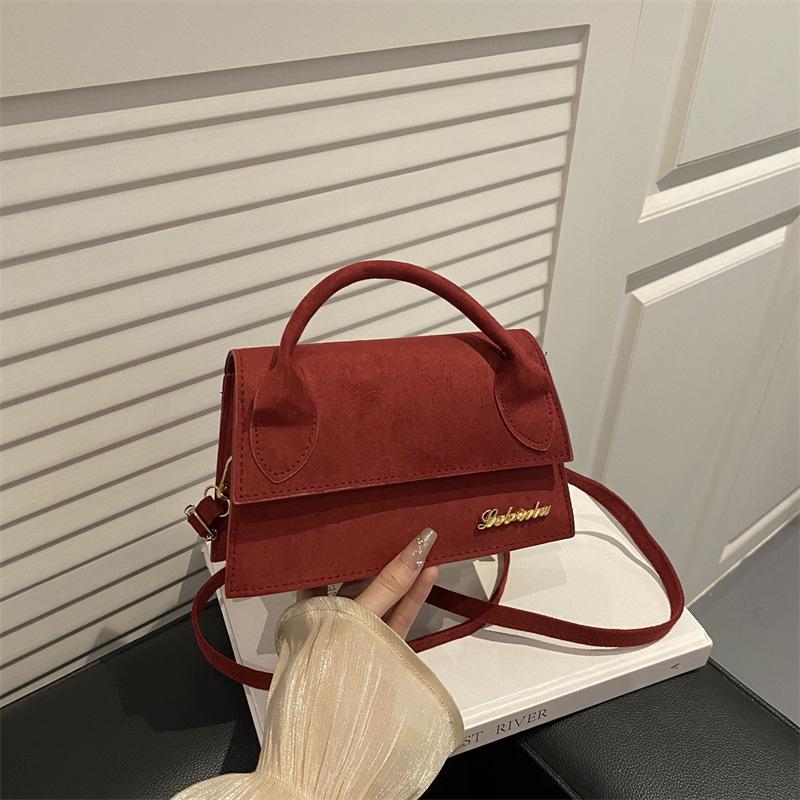 

French fashion simple casual high-end shoulder messenger bag women s 2025 four seasons new fashion versatile small square bag красный