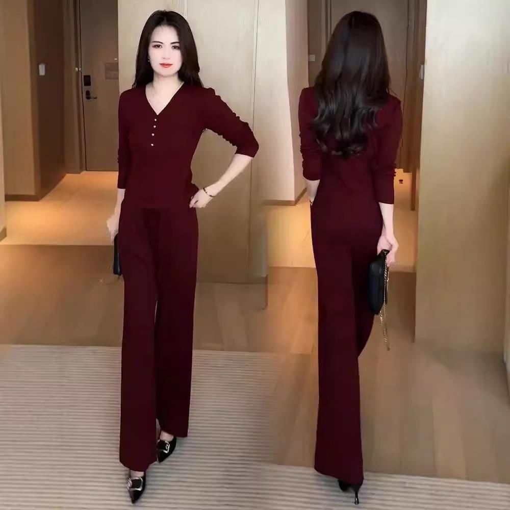 Autumn 2025 Women's Trendy Slimming V-Neck Top & Wide-Leg Pants Set