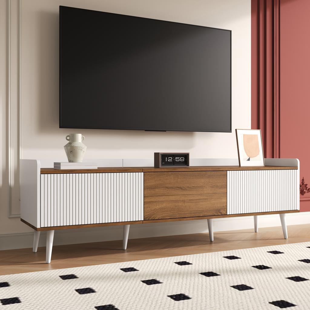 TV cabinet, three-door base cabinet. Compact construction. White and natural wood finish. Height 49.5 cm / Length 160 cm / Width 39 cm