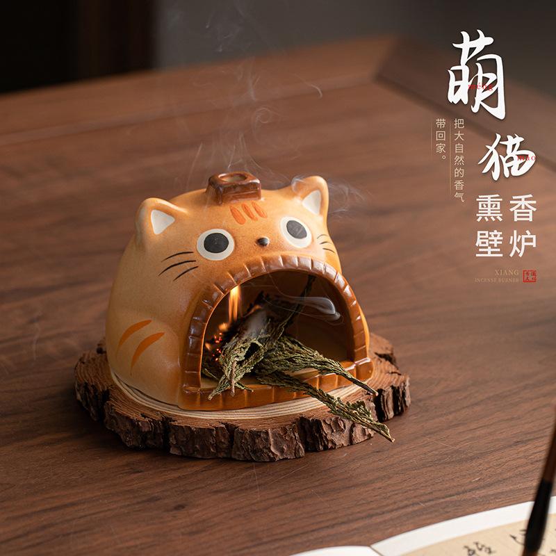 2025 NEW Cute Cat Incense Fireplace Cartoon Ceramic Aroma Stove Atmosphere Decoration Crafts